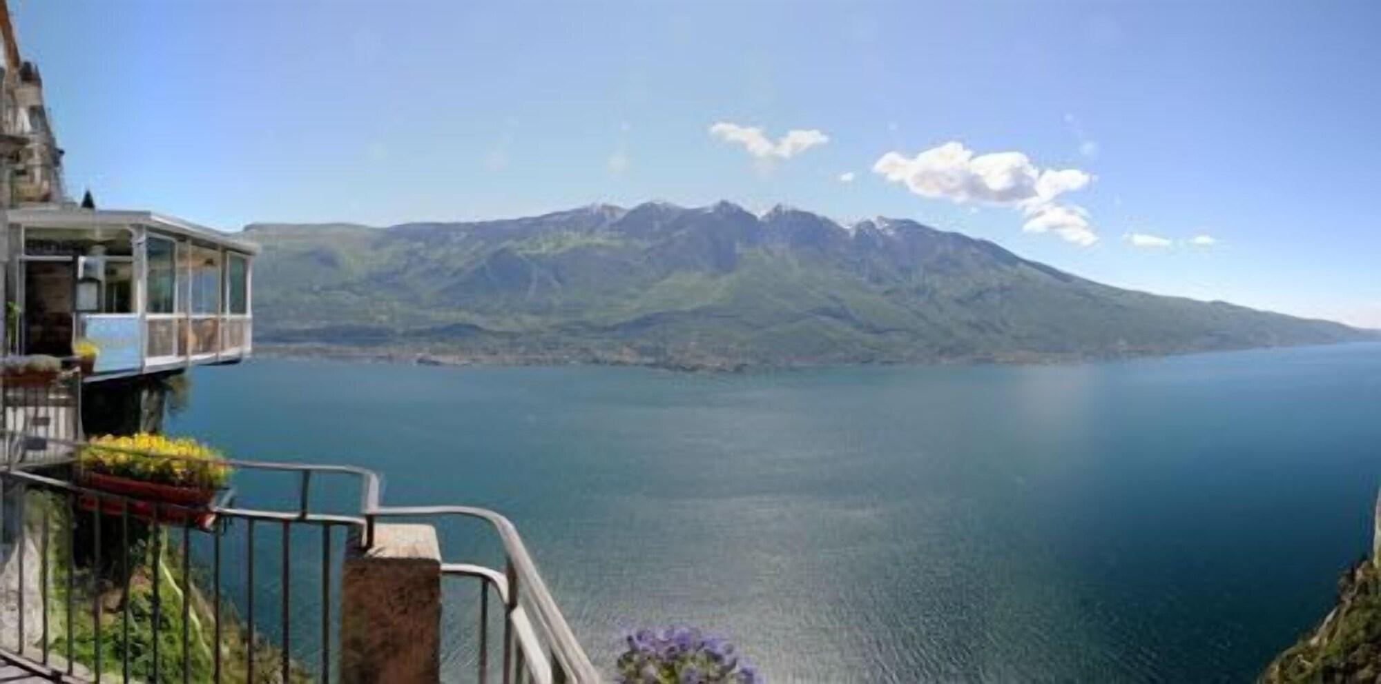 Hotel Miralago Pieve  Buitenkant foto