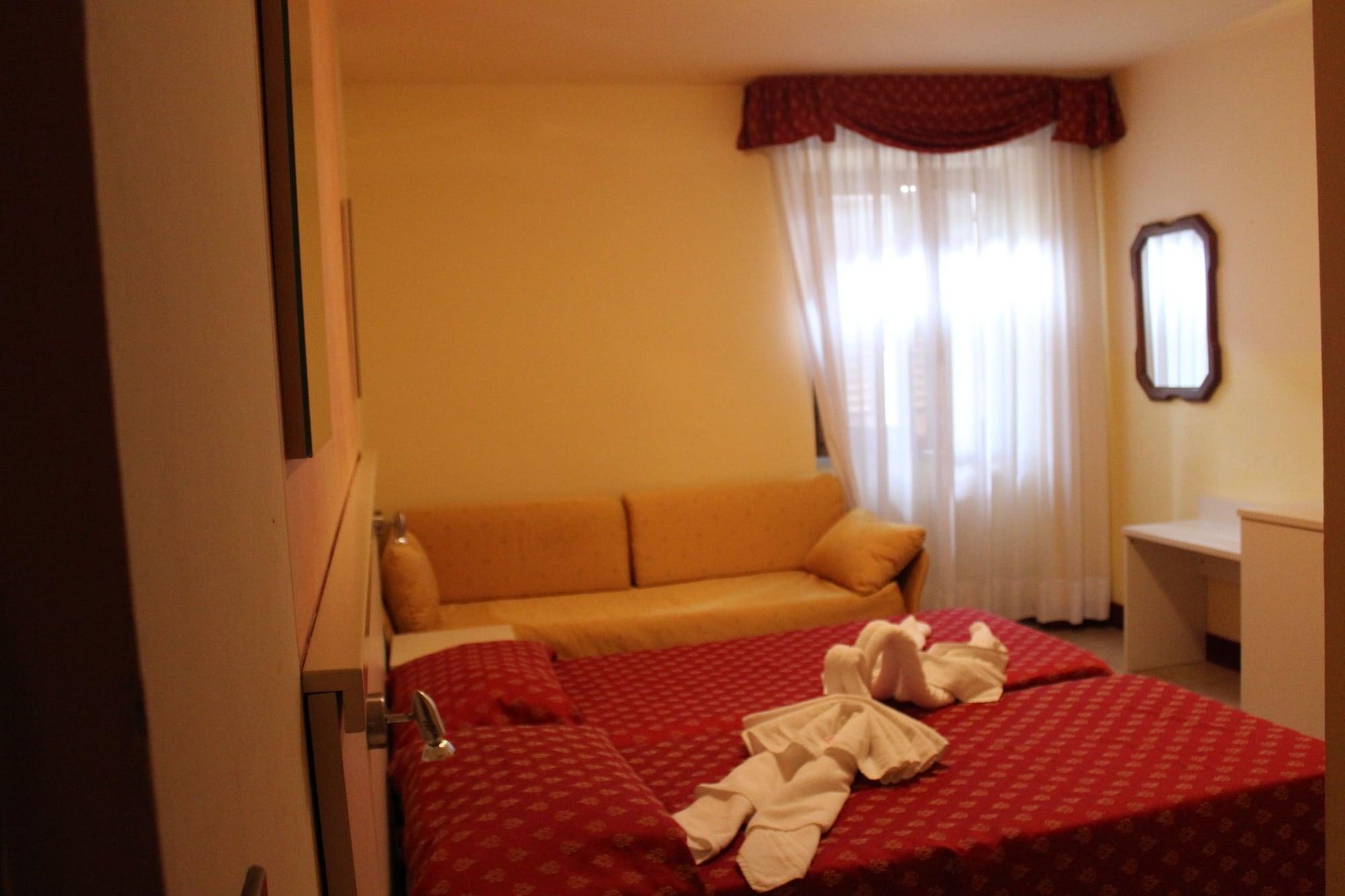 Hotel Miralago Pieve  Buitenkant foto