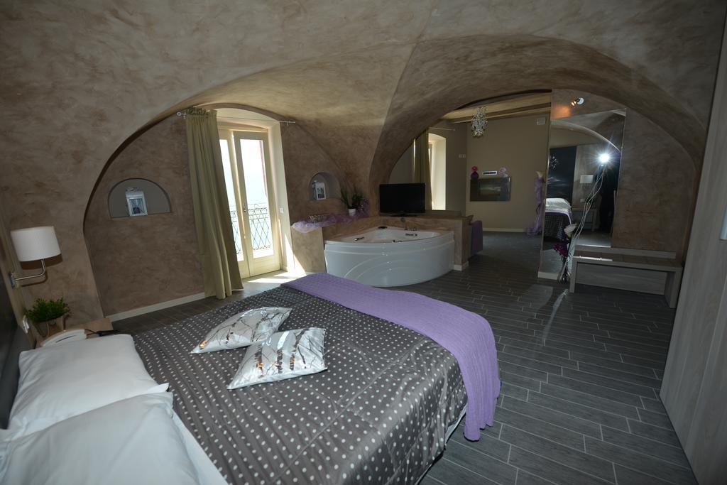 Hotel Miralago Pieve  Buitenkant foto